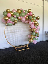 Circle Mesh + Medium Garland